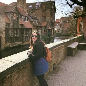 Meet your Posher, Ana